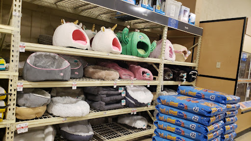 Pet Supply Store «PetSmart», reviews and photos, 288 12th Ave, Hanford, CA 93230, USA