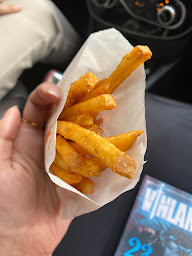 Photo n°69 de Popeyes - République à Paris ()