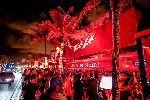 Bar «Rock Bar», reviews and photos, 219 S Fort Lauderdale Beach Blvd, Fort Lauderdale, FL 33316, USA