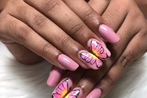 Flawless nail studio image