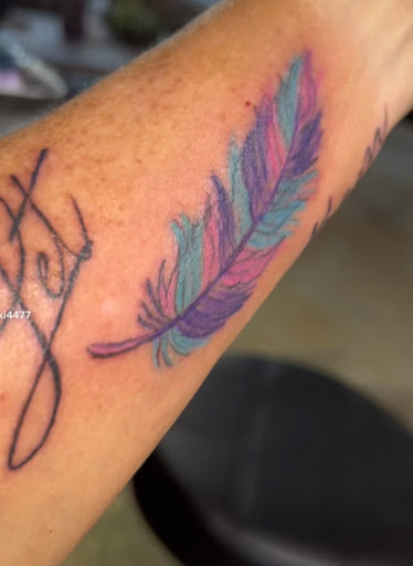 Find best friends forever tattoo ideas for your next unique tattoo in Toledo at Meraki Tattoo