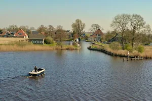 Sloepverhuur Friesland - Joure - Tjeukemeer - Woudsend - Sneek image