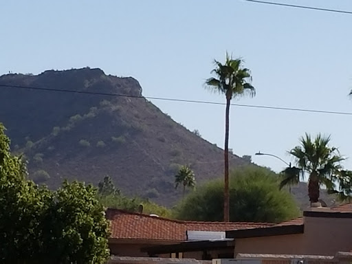 Barber Shop «Moon Valley Barber Shop», reviews and photos, 15420 N 7th St, Phoenix, AZ 85022, USA