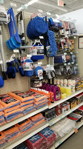 Hardware Store «Harbor Freight Tools», reviews and photos, 45150 Utica Park Blvd, Utica, MI 48315, USA