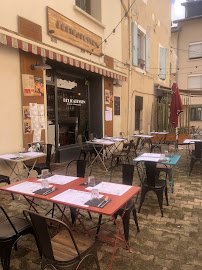 Atmosphère du Restaurant Delicatessen à Bourgoin-Jallieu - n°1