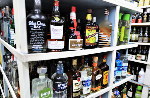 Liquor Store «Peachtree Package Store», reviews and photos, 300 Peachtree St NE # Cs1, Atlanta, GA 30308, USA