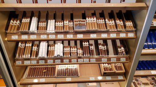 Tobacco Shop «Tobacco Grove», reviews and photos, 8069 Wedgewood Ln N, Maple Grove, MN 55369, USA