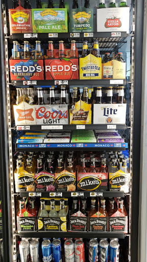 Liquor Store «Gate Six Liquor Store», reviews and photos, 15158 Fort Campbell Blvd, Oak Grove, KY 42262, USA