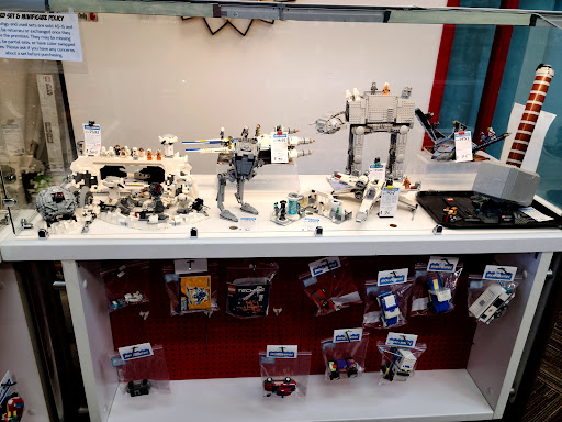 Toy Store «Bricks & Minifigs Portland», reviews and photos, 3040 NE Sandy Blvd, Portland, OR 97232, USA