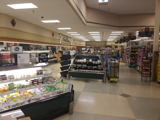 Grocery Store «Kroger», reviews and photos, 1474 Main St, Hamilton, OH 45013, USA