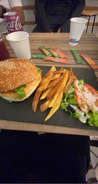 Plats et boissons du Restaurant de hamburgers O'Coffee Burger حلال à Bastia - n°2
