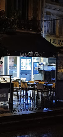 Atmosphère du Restaurant de fruits de mer Restaurant La Gauloise à Nice - n°10