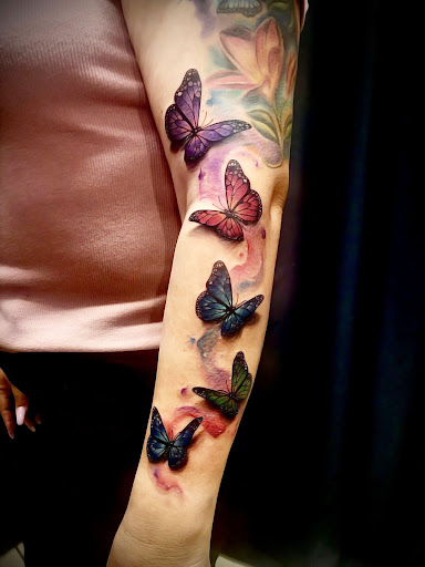 Explore 3d tattoo ideas for men, creative tattoo ideas in Long Beach, available at 579 Tattoo Studio