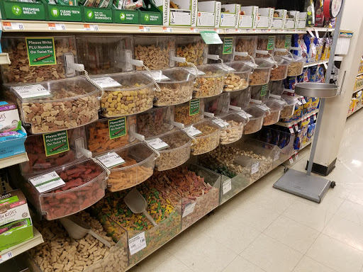 Pet Supply Store «Pet Supplies Plus», reviews and photos, 887 N Lexington-Springmill Rd, Mansfield, OH 44906, USA