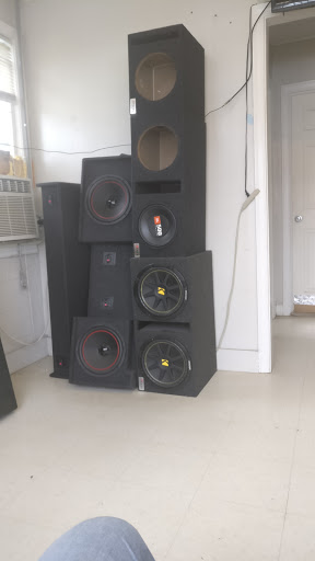 Window Tinting Service «Auto Dreams Of Hendersonville», reviews and photos, 502 S Main St, Hendersonville, NC 28792, USA