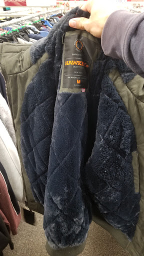 Clothing Store «Burlington Coat Factory», reviews and photos, 1716 Jantzen Beach Center, Portland, OR 97217, USA