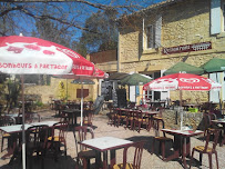 Atmosphère du Restaurant Terranea à Vers-Pont-du-Gard - n°4