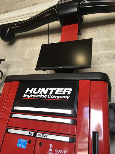 Auto Repair Shop «European Performance & Repair», reviews and photos, 400 1st St #10, Vero Beach, FL 32962, USA