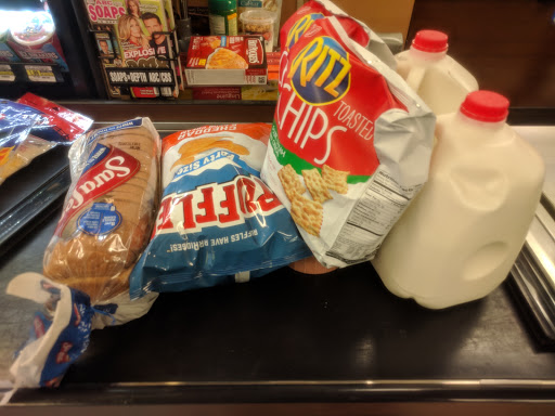 Grocery Store «Jewel-Osco», reviews and photos, 1660 Larkin Ave, Elgin, IL 60120, USA