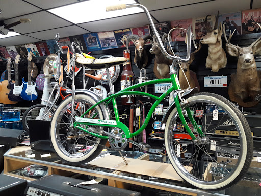 Pawn Shop «Parkway Jewelry and Loan Pawn Shop», reviews and photos, 4006 W Plano Pkwy, Plano, TX 75093, USA