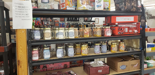 Flea Market «Traderbakers Flea Market», reviews and photos, 2080 Burton Ln, Martinsville, IN 46151, USA