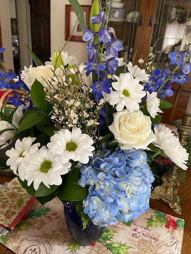 Florist «Beachwood Florist», reviews and photos, 325 New Haven Ave, Milford, CT 06460, USA