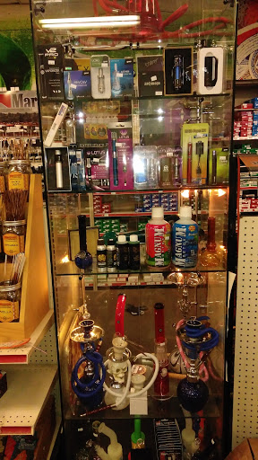 Tobacco Shop «Tobacco SuperStore», reviews and photos, 4071 Summer Ave, Memphis, TN 38122, USA