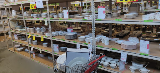 Outlet Store «Lenox Factory Outlet», reviews and photos, 402 E Main St, Mt Pleasant, PA 15666, USA