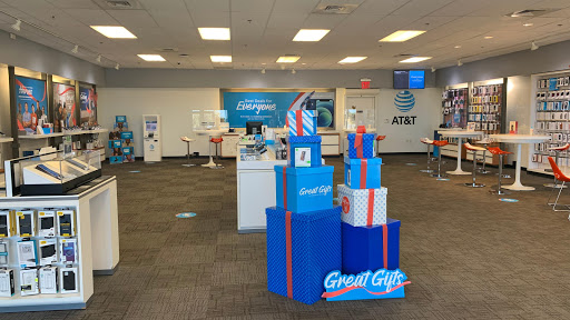 Cell Phone Store «AT&T», reviews and photos, 1107 3rd St SW #1, Winter Haven, FL 33880, USA