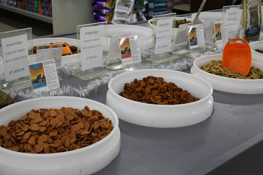 Pet Supply Store «Pet Source», reviews and photos, 1927 Spartanburg Hwy, Hendersonville, NC 28792, USA