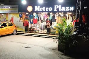 Metro Plaza image