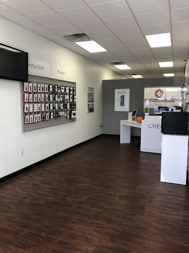 Cell Phone Store «CPR Cell Phone Repair Winston-Salem», reviews and photos, 268 S Stratford Rd, Winston-Salem, NC 27103, USA