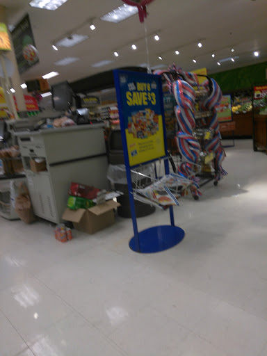 Grocery Store «Kroger», reviews and photos, 3838 Richfield Rd, Flint, MI 48506, USA