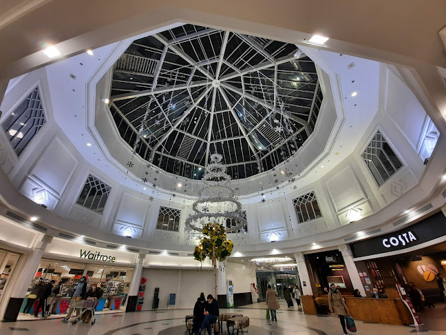 Reviews of Putney Exchange in London - Shopping mall
