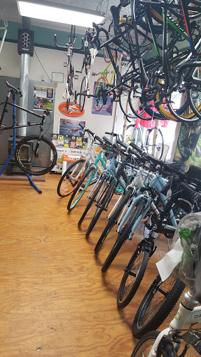Bicycle Store «Peak Bicycle Pro Shop», reviews and photos, 42-42 235th St, Douglaston, NY 11363, USA
