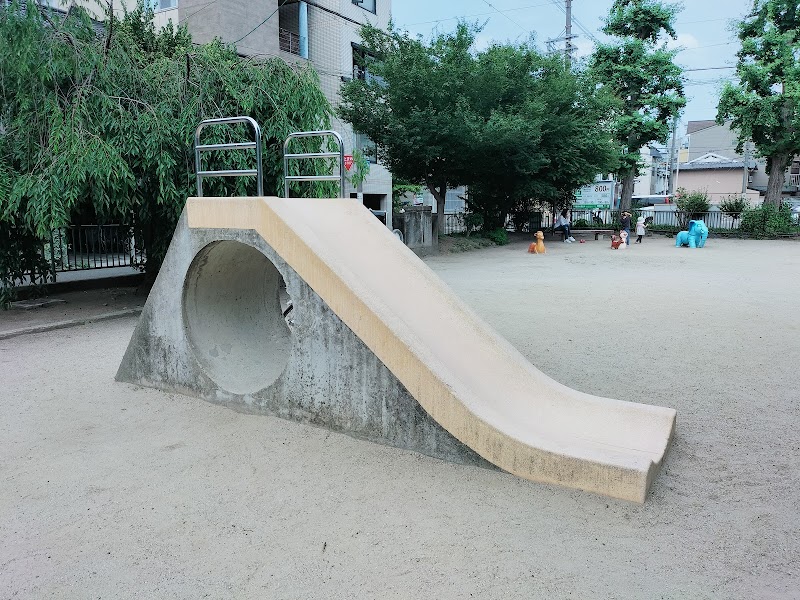 姉坊城児童公園