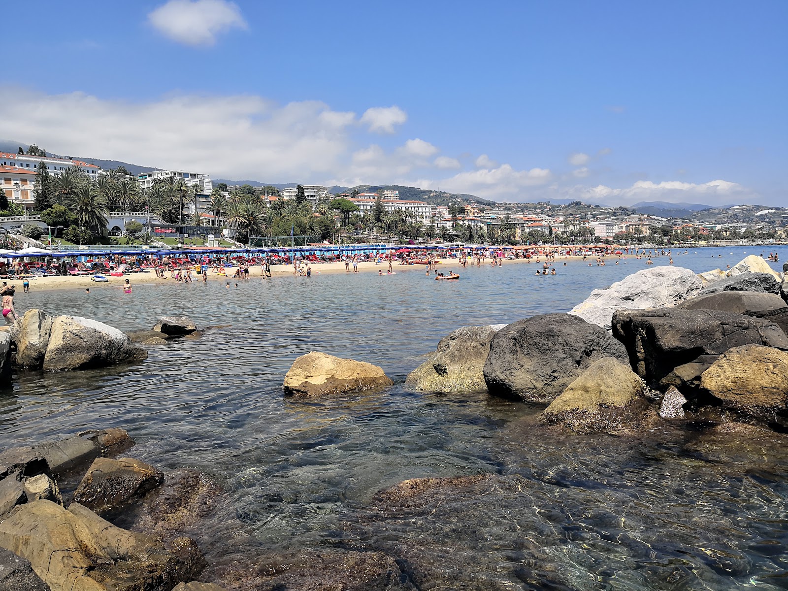 Foto di San Pancrazio beach con una superficie del acqua blu