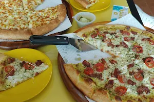Pizza School image