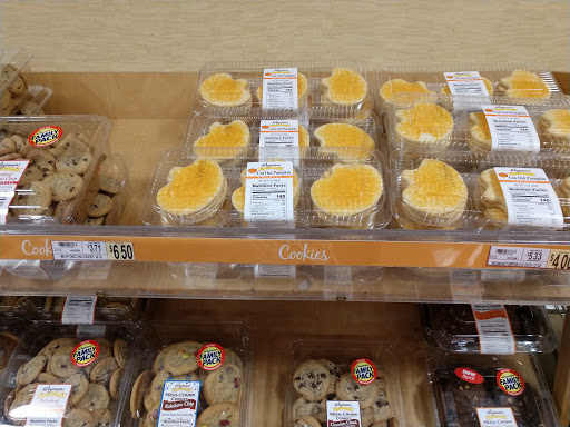 Supermarket «Wegmans», reviews and photos, 4256 James St, East Syracuse, NY 13057, USA