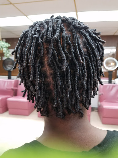 Beauty Salon «New Concepts Beauty & Barber», reviews and photos, 10519 W Main St, Belleville, IL 62223, USA