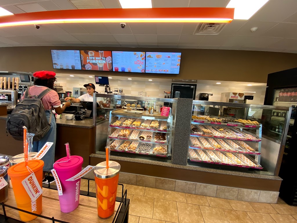 Dunkin' 02176