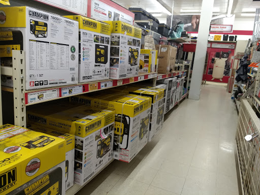 Home Improvement Store «Tractor Supply Co.», reviews and photos, 11250 Preston Hwy, Louisville, KY 40229, USA