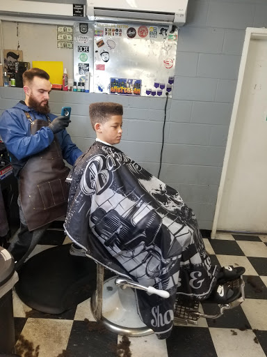 Barber Shop «Family First Barbers», reviews and photos, 3035 Grass Valley Hwy, Auburn, CA 95602, USA