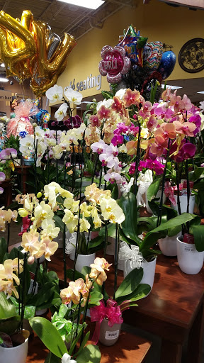 Grocery Store «Kroger», reviews and photos, 4498 Chamblee Dunwoody Rd, Dunwoody, GA 30338, USA