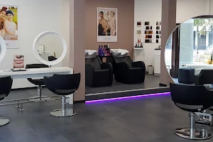 Touch of Beauty - Wiesbaden Friseur & Kosmetik image