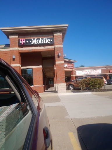 T-Mobile, 3171 Fort St, Wyandotte, MI 48192, USA, 