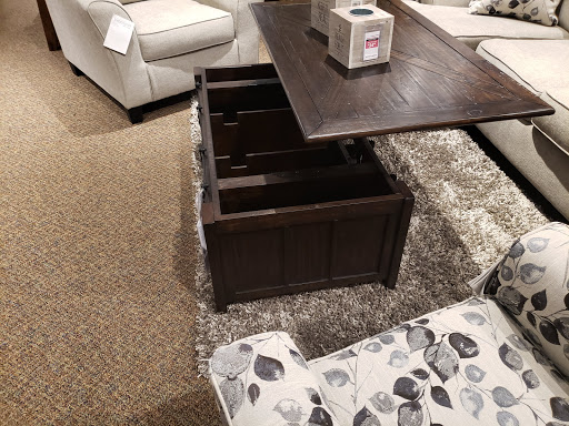 Furniture Store «Gardner-White Furniture», reviews and photos, 45300 Hayes Rd, Macomb, MI 48044, USA