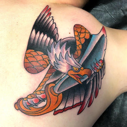 Find best hand tattoo ideas for your next unique tattoo in Delaware at Rose & Web Tattoo