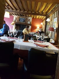 Atmosphère du Restaurant Auberge de la Touques à Pont-l'Évêque - n°10