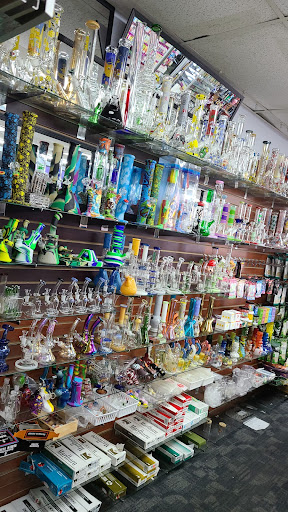 Vaporizer Store «Tobacco Castle & Vape Village», reviews and photos, 6343 Rolling Rd, Springfield, VA 22152, USA